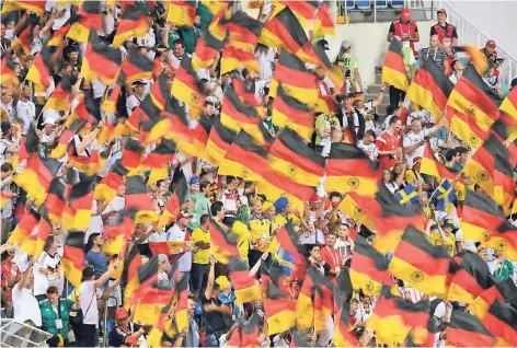  ?? FOTO: DPA ?? Die deutschen Fans im Stadion von Sotschi