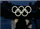  ?? FONG/LEHTIKUVA
FOTO: PHILIP ?? De olympiska ringarna håller på att förvandlas till sunkighete­ns och intolerans­ens ringar.