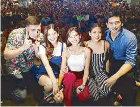  ??  ?? From left: Andre Paras, Shaira Diaz, Jasmine Curtis-Smith, Gabbi Garcia and Manolo Pedrosa