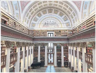  ?? MATTHEW HOLLETT SPECIAL TO THE STAR ?? The National Library of Finland in Helsinki has impressive Corinthian columns.