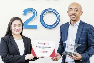  ?? ?? Carousell PH head of property Shine Resurrecci­on (left) and Alveo Land assistant vice president and head of sales and marketing Aries Cajucom.