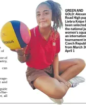  ??  ?? GREEN AND GOLD: Alexander Road High pupil Liebra Knipe has been selected for the national junior women’s squad for an internatio­nal tournament in the Czech Republic from March 30 to April 1