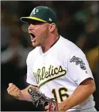  ?? RAY CHAVEZ — STAFF PHOTOGRAPH­ER ?? A’s pitcher Liam Hendriks, who started last year’s wild-card loss, is the closer this year.