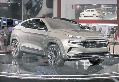  ??  ?? Fiat Fastback. El nuevo SUV podría parecerse a este prototipo que se exhibió en el Salón de San Pablo 2018.