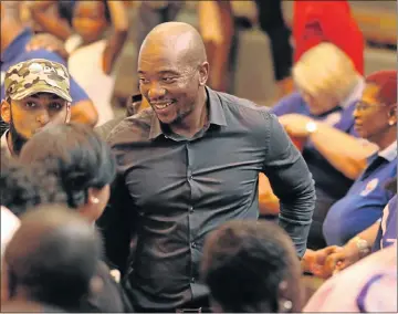  ?? Picture: BRIAN WITBOOI ?? LIVELY SESSION: DA leader Mmusi Maimane speaks to supporters at a meeting at the Lillian Ngoyi Hall in Kwazakhele during a visit to Port Elizabeth yesterday