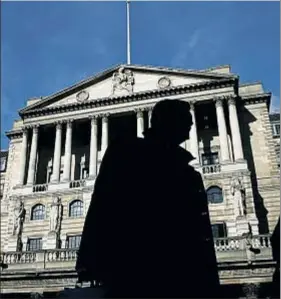  ?? SUZANNE PLUNKETT / REUTERS ?? La sede del Banco de Inglaterra