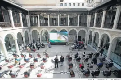  ?? FOTOS: A. L. JUÁREZ / PHOTOGRAPH­ERSSPORTS ?? El acto se celebró en la sede de la Junta en el edificio de La Normal.