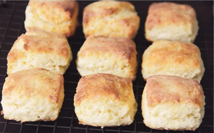  ?? (Photo by Cynthia Nelson) ?? Direct from the freezer to the oven - soft biscuits