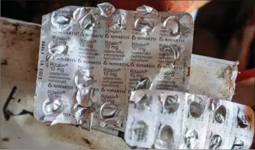  ?? FOTO: TARIQ MIKKEL KHAN ?? De her pakker med det adhd- dæmpende præparat Ritalin blev efterladt i den nu fængslede danskers lejebolig i den sydfranske kystby Mandelieu- la- Napoule.