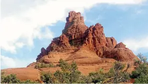  ?? PHOTO: JULIE HILL ?? Bell Rock, one of the main vortexes in Sedona.