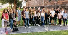  ?? FOTO: GESAMTSCHU­LE ?? Die künftige erste Oberstufe der Leonardo da Vinci Gesamtschu­le in Hückelhove­n besuchte die RWTH Aachen.