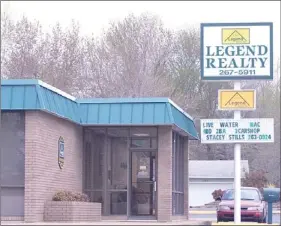  ?? LYNN KUTTER ENTERPRISE-LEADER ?? Legend Realty at 196 E. Main in Farmington is locally owned and has been in business for 15 years. Keith Marrs is the principal broker and he is assisted by Bob Daugherty and Mike Tooley.
