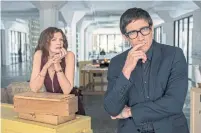  ?? CLAUDETTE BARIUS NETFLIX ?? Rene Russo and Jake Gyllenhaal star in Dan Gilroy's horror comedy film Velvet Buzzsaw.