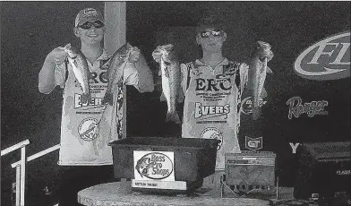  ?? Contribute­d photo ?? Fishing fever: Smackover High School sophomores and bass fishing team members Joel Brewer and Trenton Bailey placed 4th in the FLW Louisiana Open High School Bass Tournament held on the Ouachita River in Monroe on Saturday. The pair caught four bass...