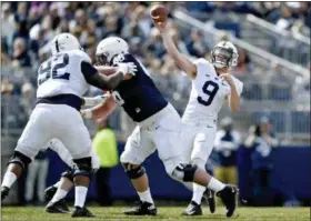  ?? ABBY DREY — CENTRE DAILY TIMES VIA AP ?? Penn State quarterbac­k Trace McSorley throws a pass during Saturday’s Blue-White Game on in State College, Pa.
