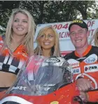  ??  ?? McGuinness celebrates Formula One TT victory for Yamaha at the 2004 event