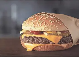  ?? MCDONALD’S CORP. VIA AP ?? McDonald’s says it will swap frozen beef patties for fresh ones in its Quarter Pounder burgers in 2018 at most of its U.S. locations.