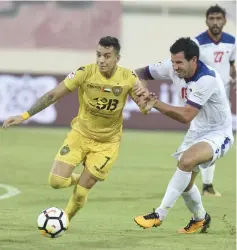  ?? Courtesy Arabian Gulf League ?? Caio Canedo, left, and his Al Wasl teammates are off to a fast start after the AGL’s first four games