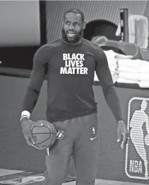  ?? KIM KLEMENT/USA TODAY SPORTS ?? Lakers forward Lebron James has found his voice on social and racial issues.