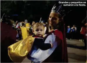  ?? ?? Grandes y pequeños se sumaron a la fiesta.