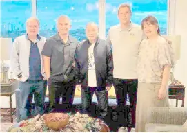  ?? PHOTOGRAPH COURTESY OF TNT TROPANG GIGA ?? CHOT Reyes (second from left) returns to coach the TNT Tropang Giga while welcoming him back are team governor Ricky Vargas (left), telecom tycoon Manny V. Pangilinan (middle) and team managers Jojo Lastimosa and Yvette Ruiz.