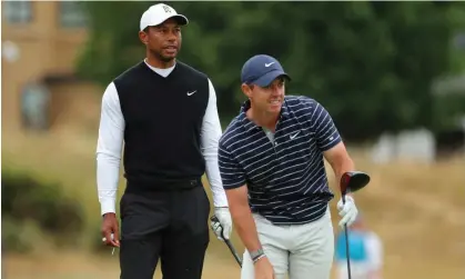  ?? Photograph: Kevin C Cox/Getty Images ?? Tiger Woods and Rory McIlroy during a practice round prior to this year’s Open.