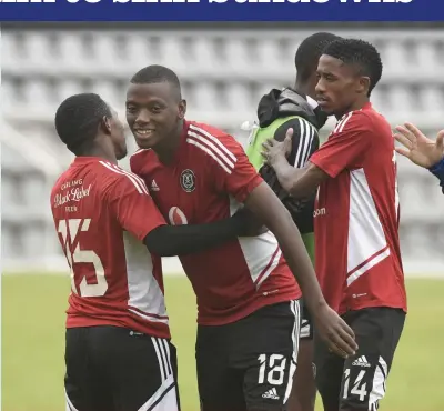  ?? Picture: Backpagepi­x ?? Orlando Pirates players during a training session ahead of their game with Mamelodi Sundowns tomorrow.