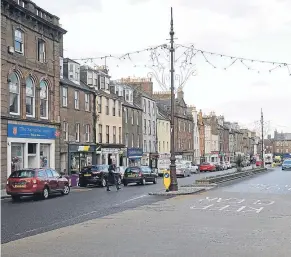  ?? Picture: Kim Cessford. ?? Montrose High Street.