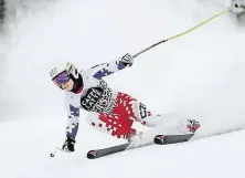  ?? Na snowboardu Ester Ledecká získala velký křišťálový glóbus v paralelníc­h závodech a zasáhla i do SP v lyžování. FOTO PROFIMEDIA ??