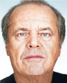  ??  ?? Jack Nicholson fotografie­rte Schoeller im Jahr 2002 für die Serie „Close Up“.