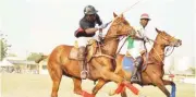  ?? ?? Bello Buba of EL-Amin and former Captain of Fifth Chukker polo team, Babangia Hassan clashed at a recent Kano polo tournament