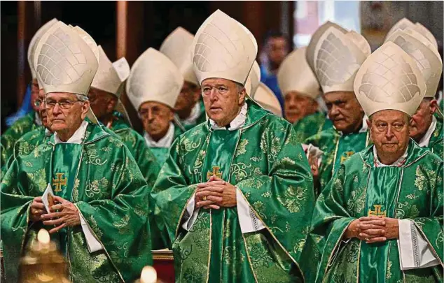  ?? Fotos: AFP ?? Drei der neu ernannten Kardinäle (v.l.n.r.): Leonardo Ulrich Steiner, Robert Walter McElroy und Oscar Cantoni.