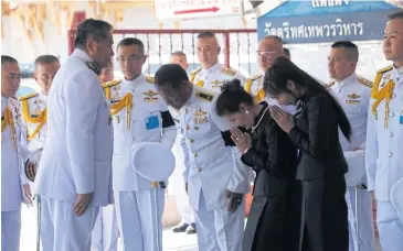  ?? NUTTHAWAT WICHEANBUT ?? Privy councillor Palakorn Suwanrath yesterday attended the royal-sponsored cremation of Pol Snr Sgt Maj Petcharat Kamchadpai, who died in the line of duty trying to help victims during the mass shooting at Nakhon Ratchasima’s Terminal 21 last Saturday.