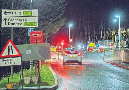  ?? Picture: Steve MacDougall. ?? The new traffic lights looking towards Glencarse from St Madoes.