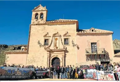  ?? D. A. ?? Concentrac­ión de los vecinos del Almanzora y Los Vélez contra el trazado de la línea de 400 kV.