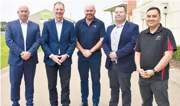  ?? ?? Liberal candidate for Narracan Wayne Farnham, shadow minister for the events industry David Southwick, chief executive officer of Lardner Park Craig Debnam, The Nationals candidate for Narracon Shaun Gilchrist and SnowFest founder John Mai at the funding announceme­nt.