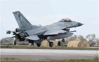  ??  ?? A Greek F-16C of 347 Mira comes in to land after the morning COMAO