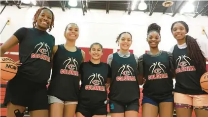  ?? RICH POPE/ORLANDO SENTINEL ?? Colonial girls basketball seniors (from left) Rae Eccleston, Jalei O’Neil, Jasmine Bocca, Carmen Richardson, Destinie Gordon and Jasmynne Gibson lead the Grenadiers into distirct tournament play with a 21-3 record and No. 1 ranking in Class 7A.