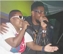  ?? ?? Mnation and Samu Once Again captured performing their hitsong ‘Ama 2000’.