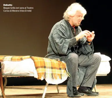  ??  ?? Debutto Beppe Grillo ieri sera al Teatro Corso di Mestre (foto Errebi)