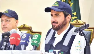  ??  ?? Health Minister Dr. Tawfiq bin Fawzan Al-Rabiah speaks during a press conference in Makkah on Sunday. (SPA)