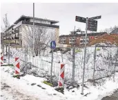  ??  ?? An der Ecke Kreuzstraß­e/esplanade soll ein Ärztehaus gebaut werden – der Starttermi­n ist noch offen.