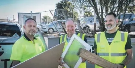  ?? SUPPLIED ?? Scott Constructi­on’s Steve McIntyre, left, Nelson Mayor Nick Smith and Nelson Environmen­t Centre chief executive Anton Drazevic have launched the Reconstruc­t project to divert constructi­on waste from landfill.