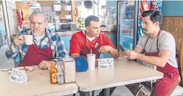  ??  ?? Joaquín Cosío, J.J. Soria and Carlos Santos in
Gentefied.