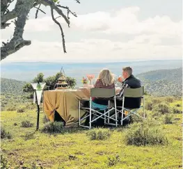  ??  ?? BREKKIE WITH A VIEW: A Kuzuko Lodge breakfast with all the bells and whistles