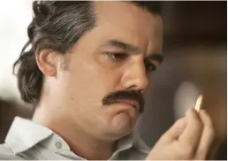  ?? Foto: Juan Pablo Gutierrez/netFlix ?? KRäVANDE ROLL. Wagner Moura som Pablo Escobar i Narcos, vars andra säsong börjar strömmas av Netflix i dag.