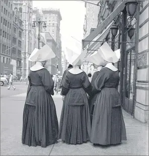  ?? (VIVIAN MAIER/ESTATE OF VIVIAN MAIER AND JOHN MALOOF COLLECTION VIA AP) ?? This 1960s photo provided by the Estate of Vivian Maier and John Maloof Collection shows nuns on New York’s Fifth Avenue.