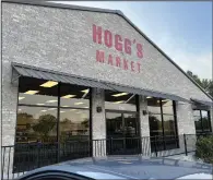  ?? ?? Hogg’s, on John F. Kennedy Boulevard in North Little Rock, now serves Sunday brunch.
(Democrat-Gazette file photo/Eric E. Harrison)