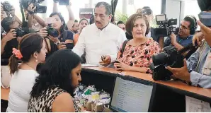  ??  ?? Proceso. La Fiscalía de Veracruz abrió una tercera carpeta de investigac­ión.