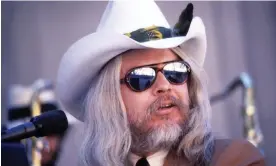  ?? Photograph: Ed Perlstein/Getty Images ?? ‘If Leon was presented with a good opinion and a bad one, he always went with the bad one’ … Leon Russell in 1977.